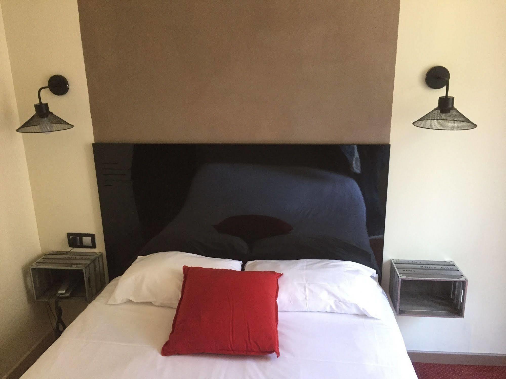 Hotel Des Ambassadeurs Toulouse Eksteriør bilde